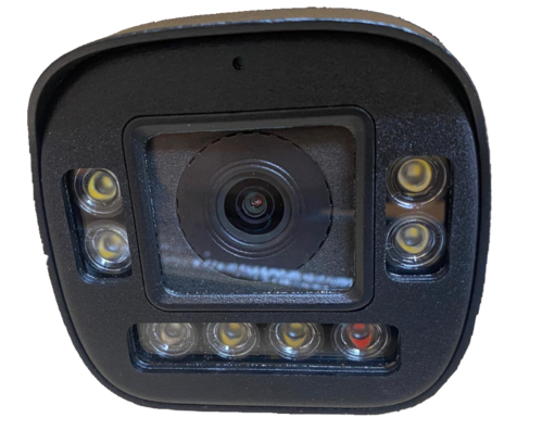 Camara IP de 5 MPX con luces disuasorias.